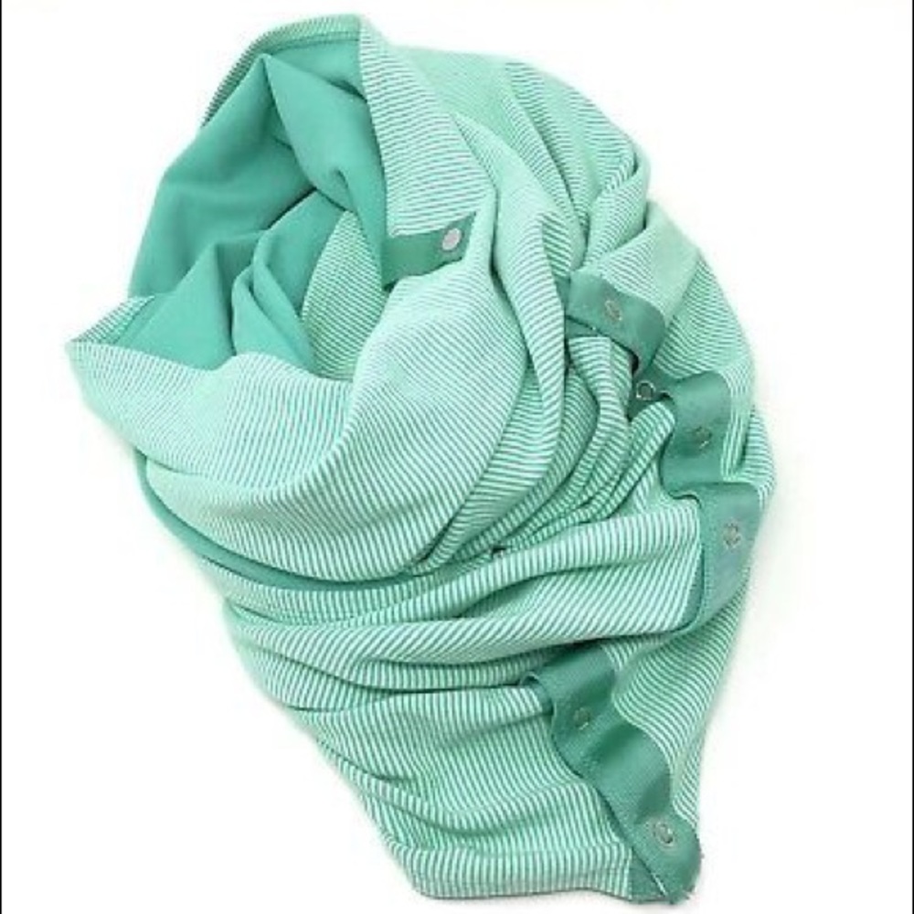 lululemon ❈ Vinyasa Scarf in Bali Breeze